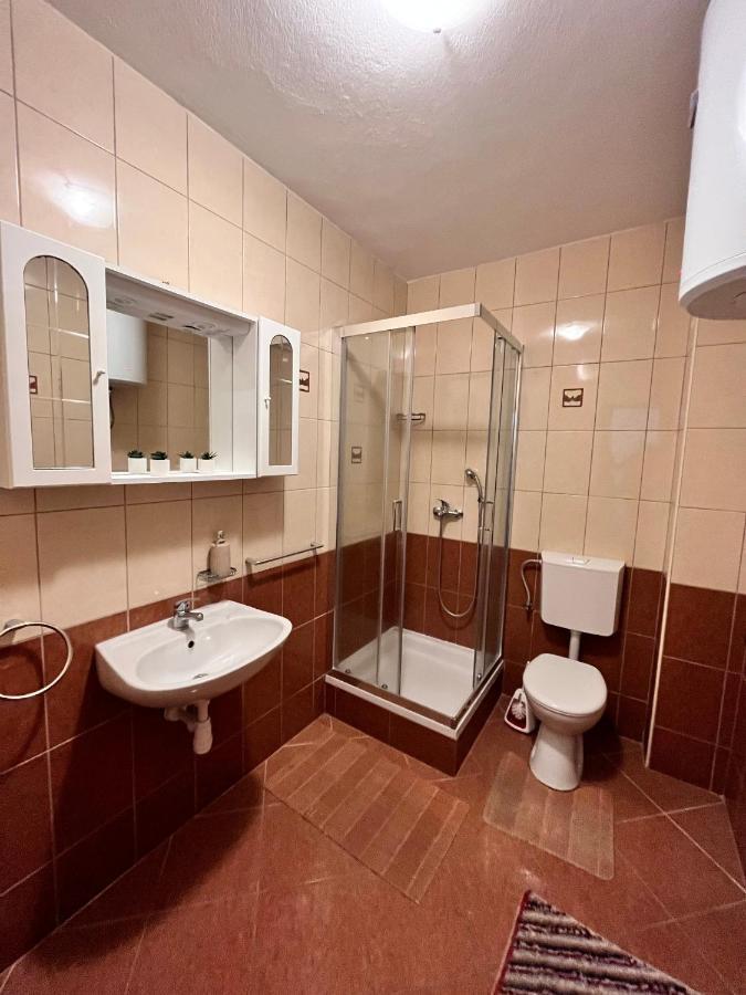Apartments By The Sea Metajna, Pag - 6465 Exterior foto